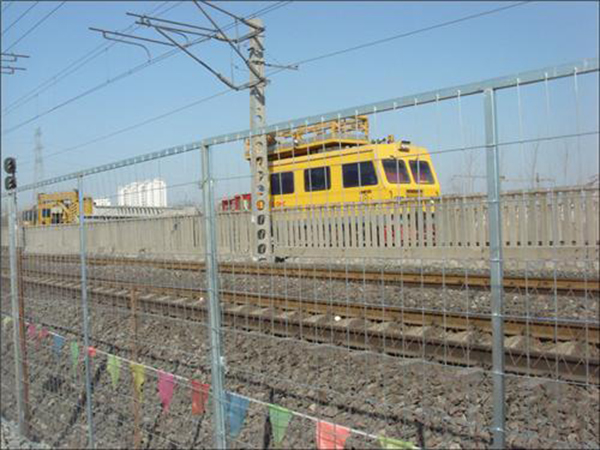 铁路防护网 - 安平县秉德丝网制品有限公司图片2