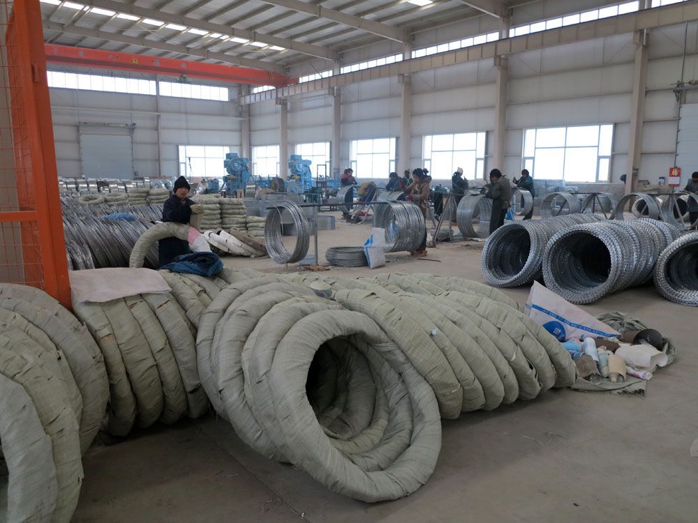 刺丝隔离栅 - 安平县秉德丝网制品有限公司图片4