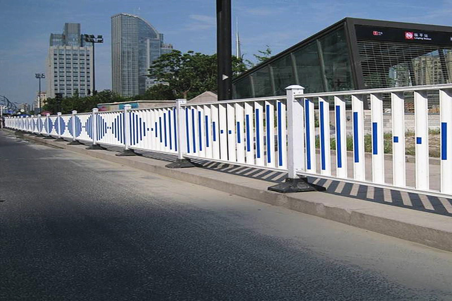 京式道路护栏图片2